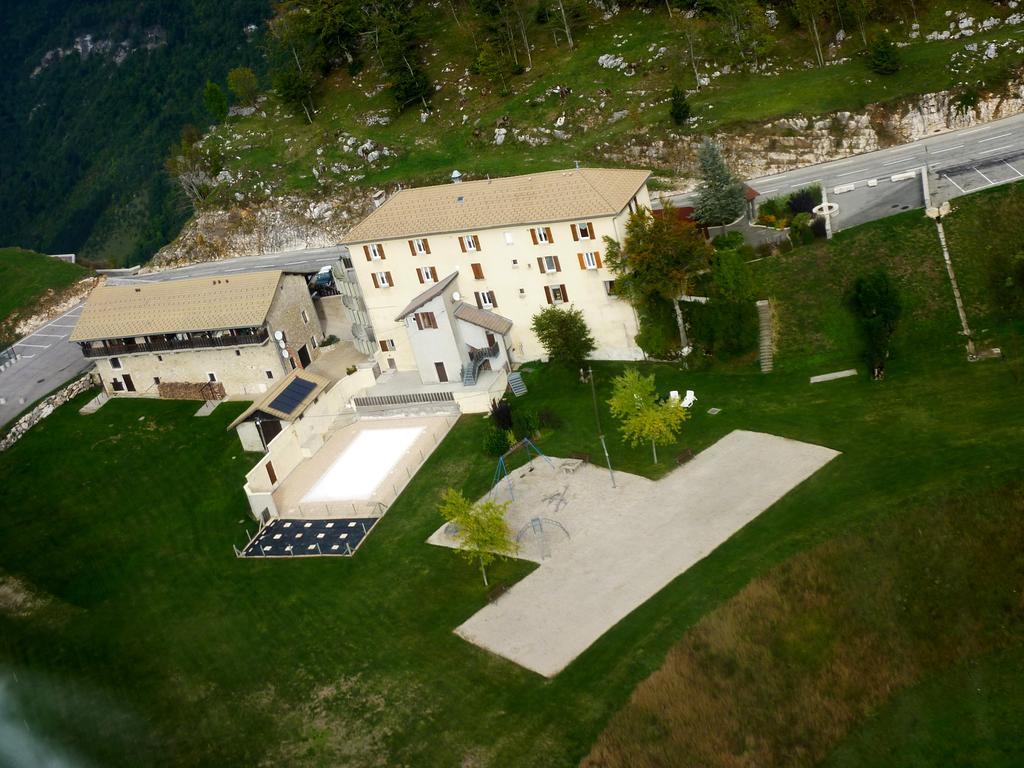 Hotel Du Col De La Machine Saint-Jean-en-Royans Exteriér fotografie